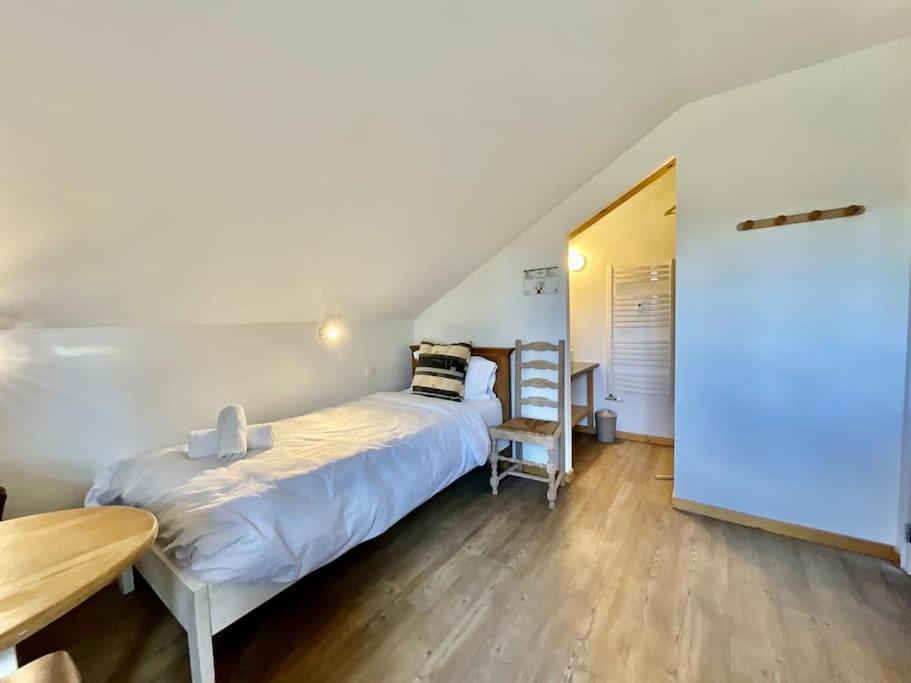 Le Petit Loup, Appartement Neuf Avec Jardin Gerbépal Exteriér fotografie
